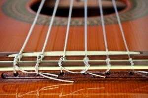 Choosing a string to classic guitar